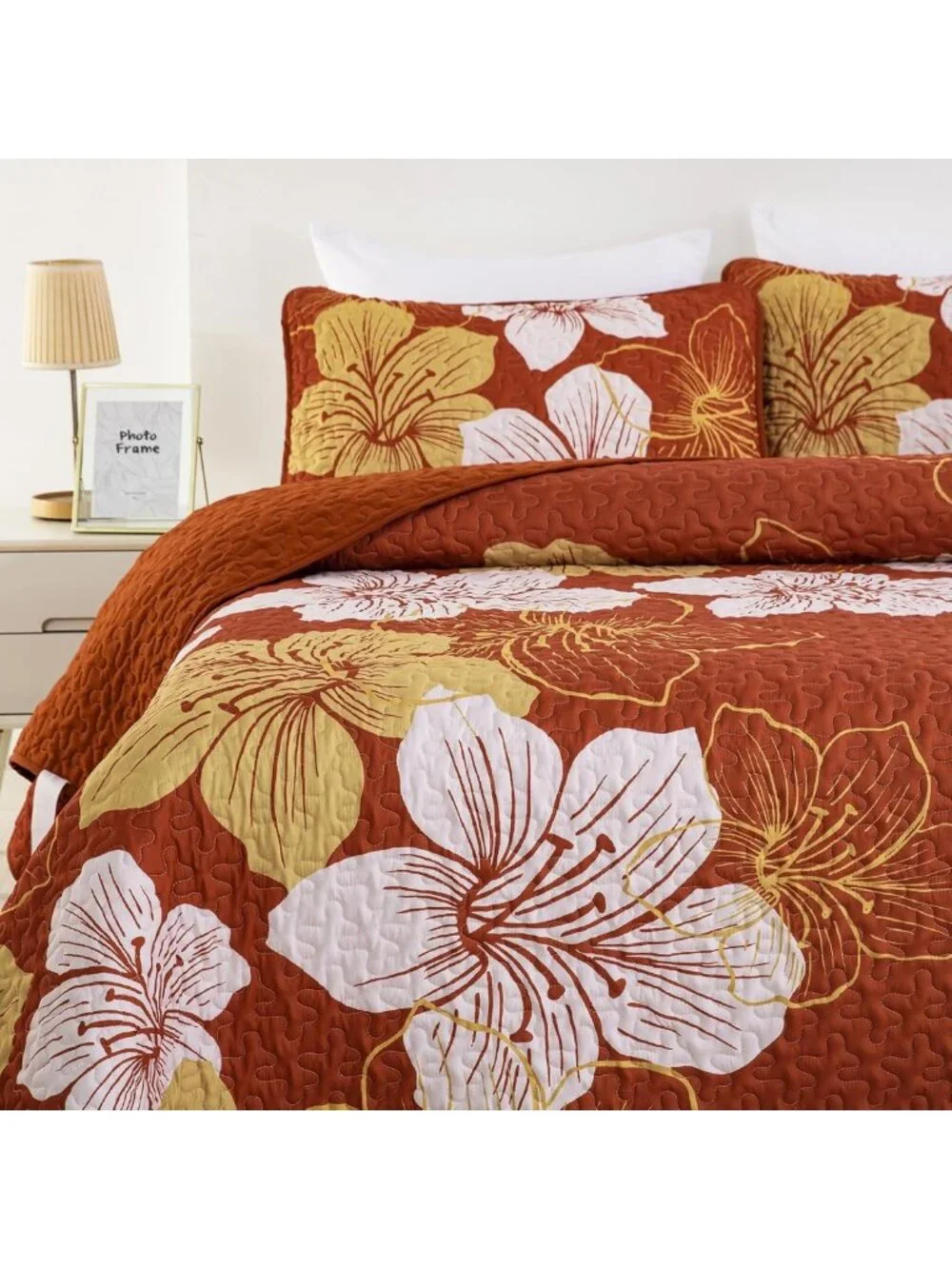 California King Floral Quilt Bedding Set - 3 Piece Fall Bedspread for Cozy Decor